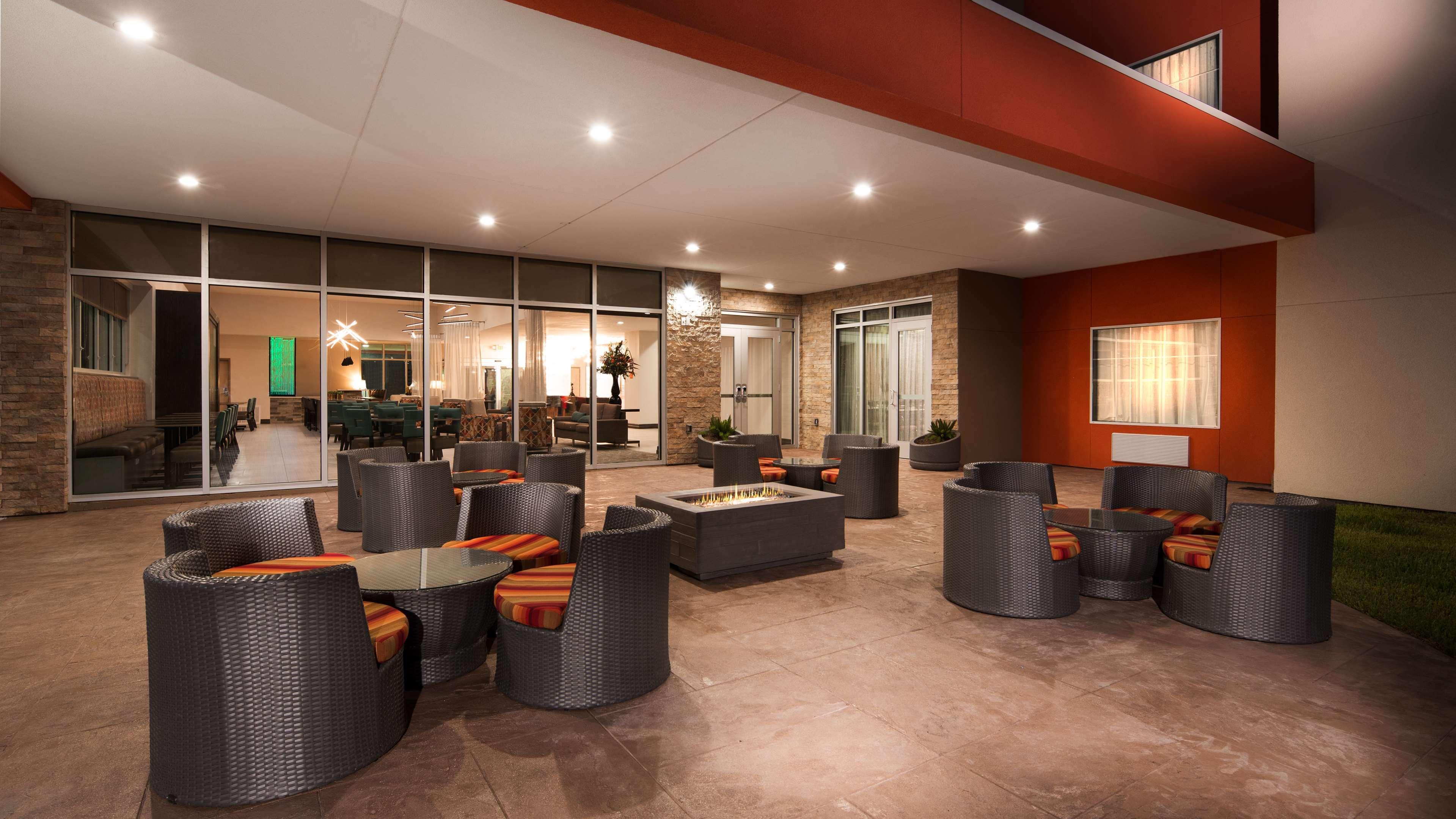 Best Western Plus Pleasanton Hotel Zewnętrze zdjęcie